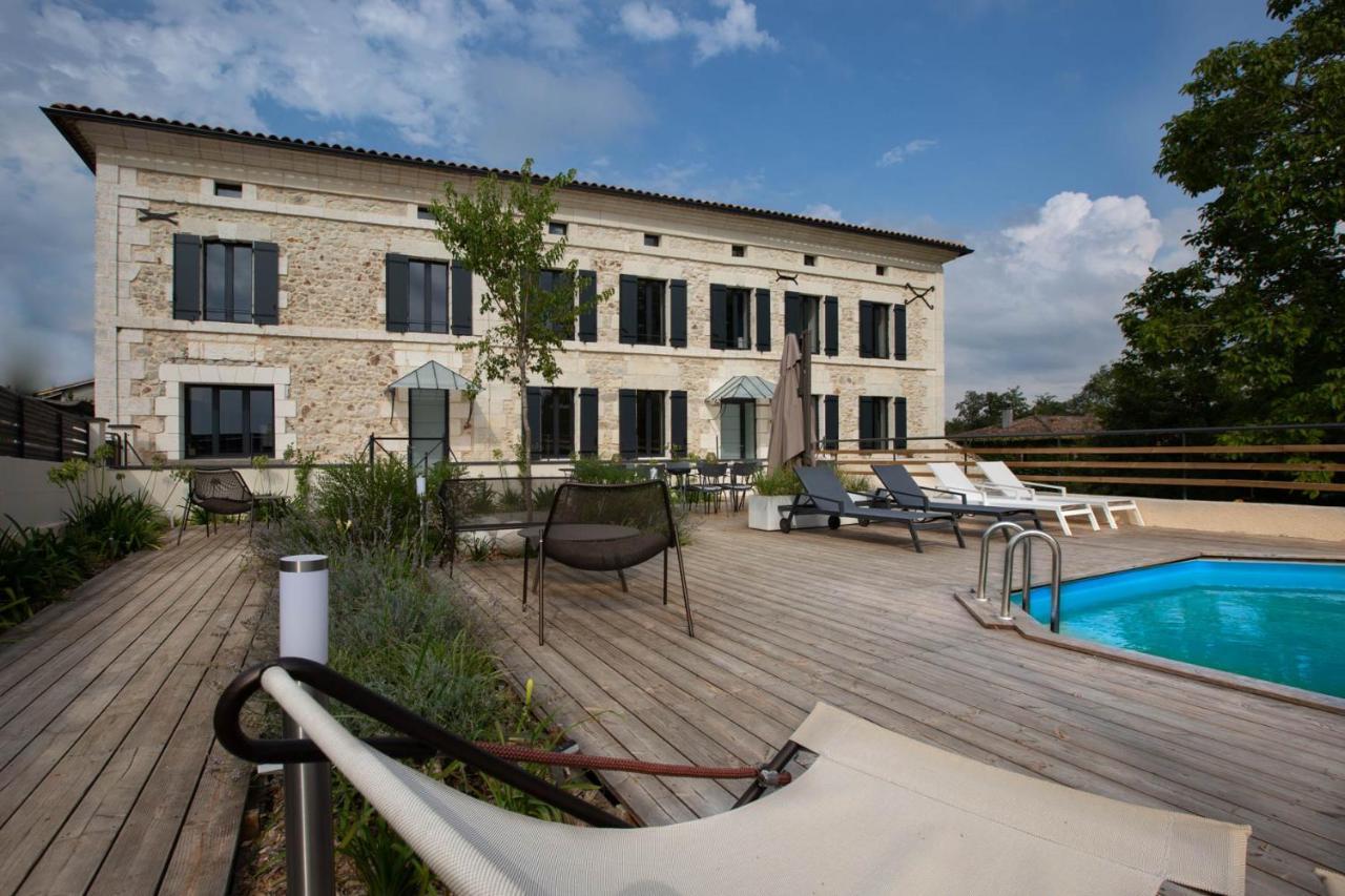 Au Bouchon Hotel Saint-Aigulin Buitenkant foto