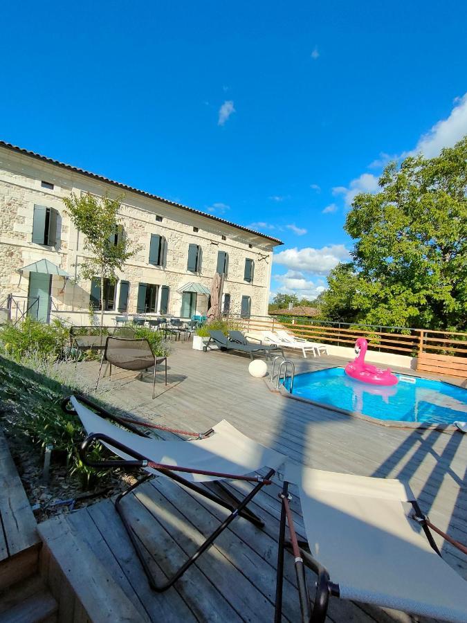 Au Bouchon Hotel Saint-Aigulin Buitenkant foto